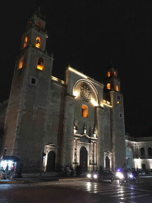 Die Kathedrale am Abend