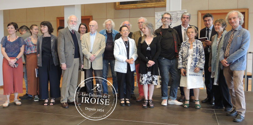 La plupart des auteurs du Cahier n° 246 & Stéphane Roudaut © François Olier / SEBL 2026