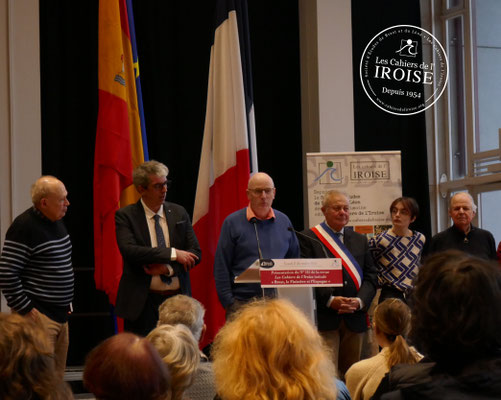 Jean-Yves Guengant, Brieg Haslé-Le Gall, Yves Coativy, Fortuné Pellicano, Éloïse Girard & Jean-Pierre Thomin