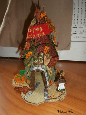Autumnhouse von TM, zauberhaft von vorn