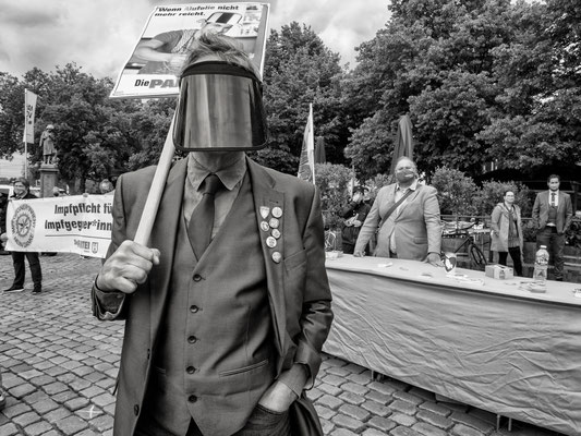 16. Mai 2020 Die Partei Impfpflicht für Impfgegner
