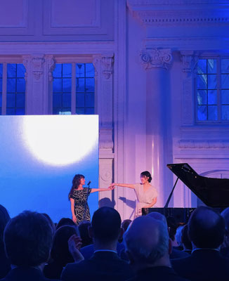Gee Hye Lee & Franziska Schuster / Schloss Stuttgart