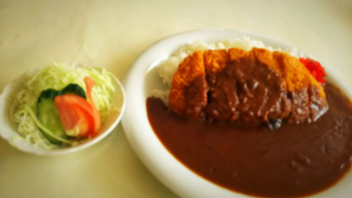 カツカレ－　1,050円　