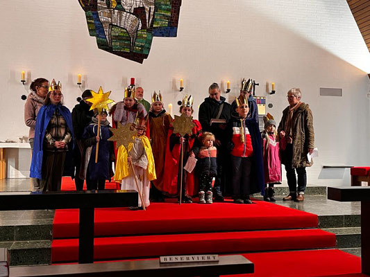 Rückkehr der Sternsinger in St. Ansgar / Foto: Tilo Götz