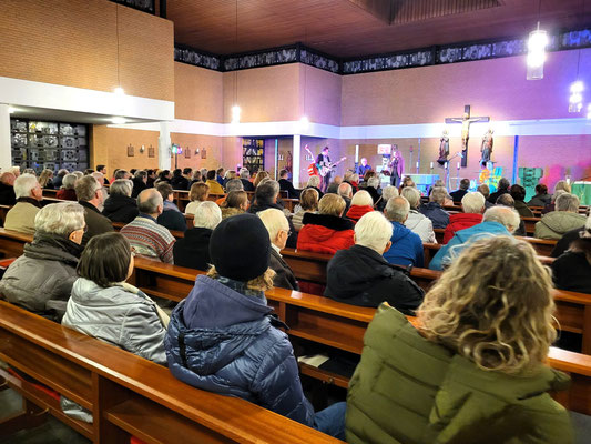 Zahlreiche Musikfreunde in St. Marien