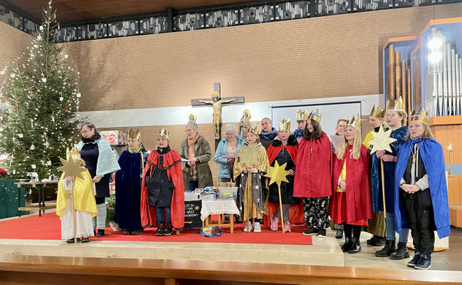 Aussendungsgottesdienst in St. Marien / Foto: Johannes M. Breitenbach