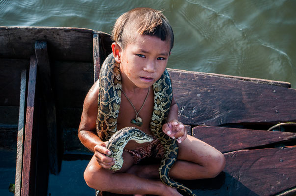 Sur le Tonlé Sap