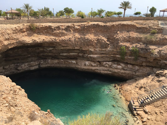 Oman The Hole