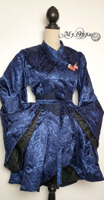 My Oppa Manteau kimono papillon de nuit, veste bleue ceinture Obi broche papillon origami japonais gothique mariage cérémonie coat jacket