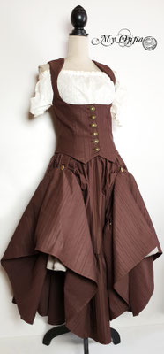 Ensemble steampunk My Oppa, gilet sous poitrine avec boutonnage, jupe relevable longue marron, chemise sur épaules