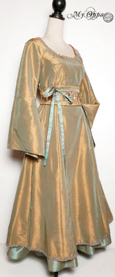 Création My Oppa Robe médiéval fantastique romantique elfique cérémonie mariage/ Medieval fantasy romantic elven wedding ceremony dress