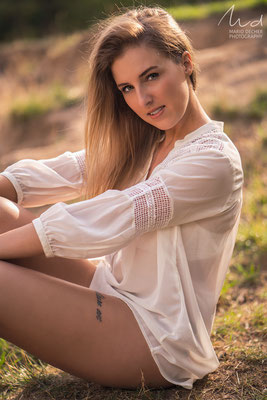 Model: Nina T.