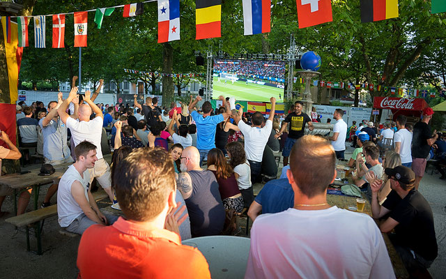 Public Viewing WM 2018 in entspannter Atmosphäre für einen guten Zweck. 