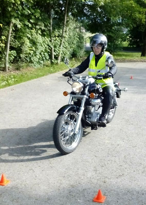 Motorradfahrschule, Grundkurs Motorrad, Lüthis Fahrschule, Motorradkurs