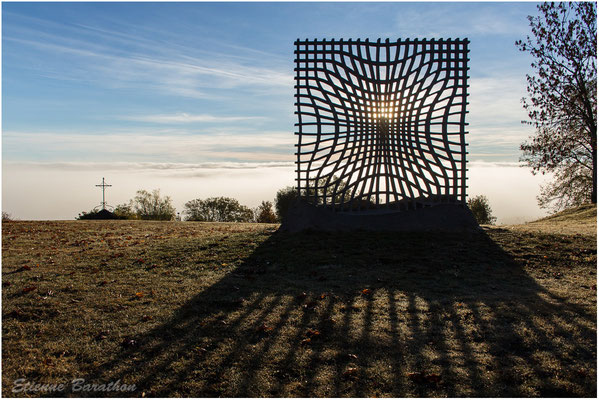 "Contempler" oeuvre de Thierry Courtadon, sculpteur, Chanat-la-Mouteyre, Puy de Dôme