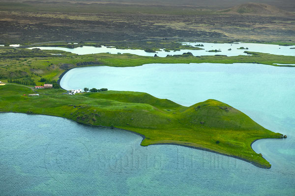 Myvatn, IcelandMyvatnl, Iceland