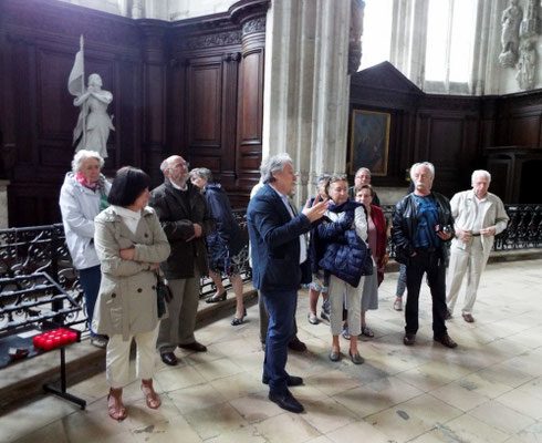 Dans l'abbatiale...