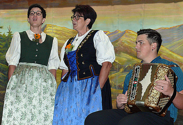 Jodelduett Susanne Bürgler - Marlene Schmid