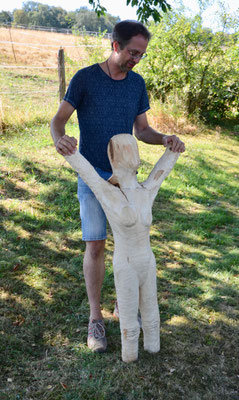 Holzbildhauen in der Eifel - Brele Scholz