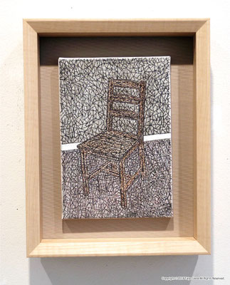 chair　2017　acrylic on canvas　227 × 158mm