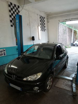 Achats de vos pneus au garage Drive Auto = Montage/équilibrage offerts - HANKOOK été sur Peugeot 206