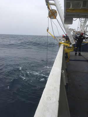 Lifting the first core from West Mediterranean deep-sea sediments