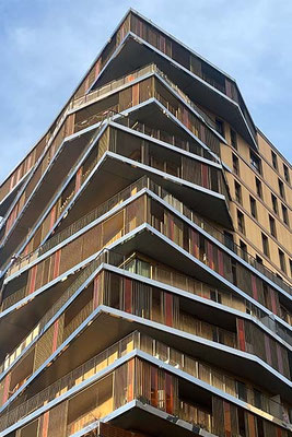 Wohnhochhaus in Paris von Architekten Gaëlle Hamonic und Jean-Christophe Masson in Zusammenarbeit mit Comte Vollenweider 