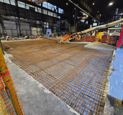 Chantier pour une usine, deux nappes de treillis soudés