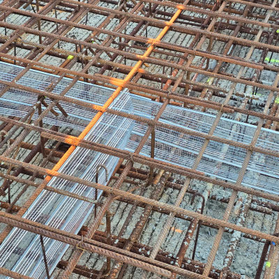 Ferraillage d'un quai maritime sur une île épaisseur 70cm Béton C40/50 XS3