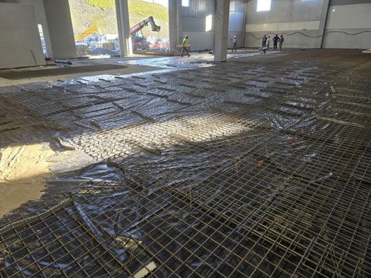 Préparation du ferraillage avant coulage