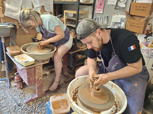 cours de poterie au tour à Hyères