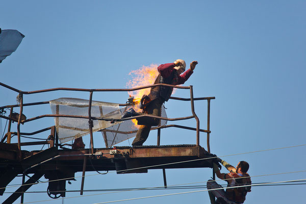 Universal Studios - Waterworld Show