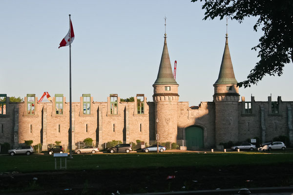 Quebec City - Burnt down Armoury