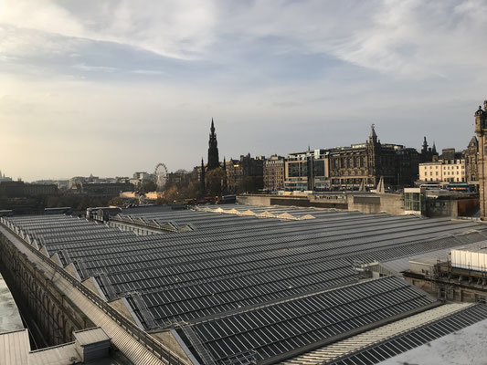 Edinburgh - Waverley Station
