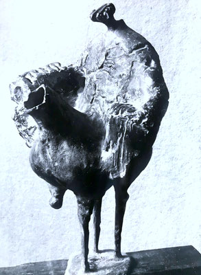 bildhauer karlheinz engelin bronzeskulptur grosser schildreiter