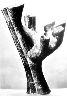 bildhauer karlheinz engelin bronzeplastik die hand des corbusier