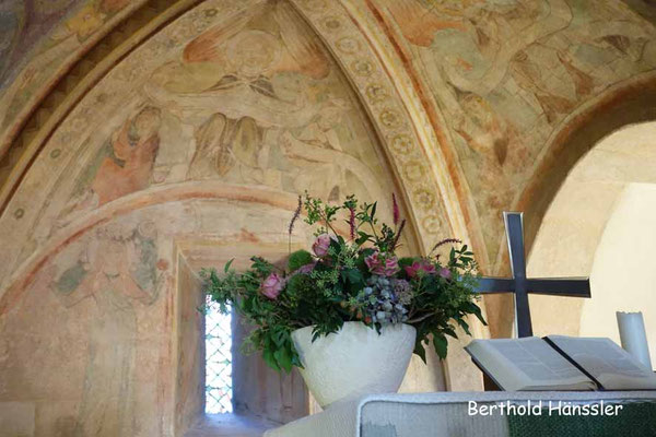 Historische Wandmalereien in der Kirche in Wangen-Oberwälden