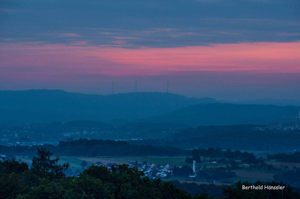 September 2020, Sonnenaufgang vom Aussichtspunkt in Diegelsberg