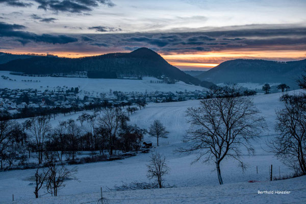 Januar 2023 - winterliche Morgenstimmung bei Reichenbach i.T. mit Weigoldsberg