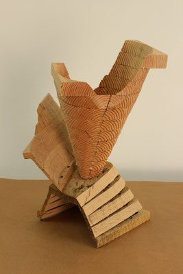 Pragmatismus, 2015, Holz, 25x25x45cm﻿