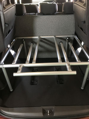 フレーム足もスマート収納