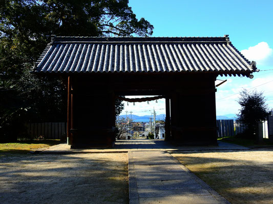 高縄神社　山門