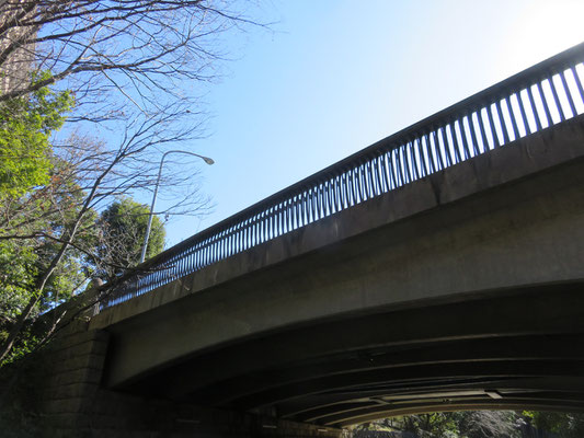 茅ケ崎貝塚橋1