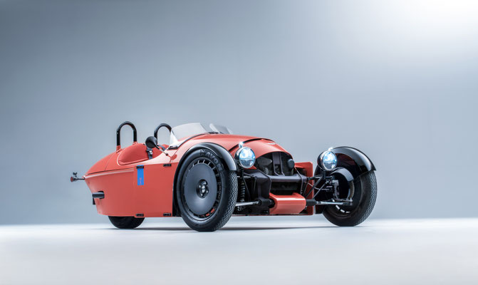 Super 3 Rot Studio Front