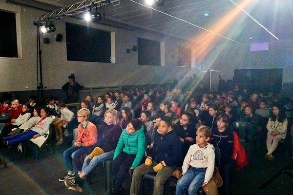 "Contes à Mille Gueules" au Centre scolaire Saint Adrien - Villeneuve d'Ascq