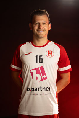 Brian Közle