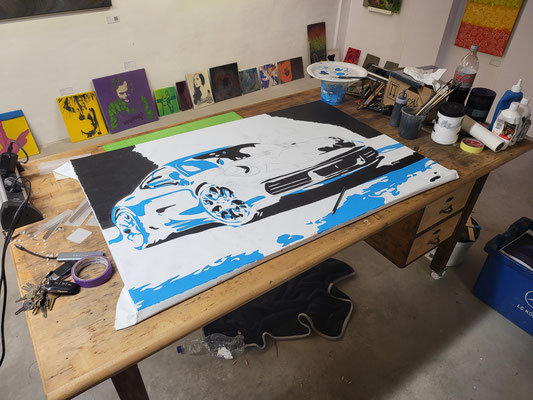 Entstehung vom Kunstwerk "BLUE DREAM", blauer Porsche, Künstler Martin Lingens