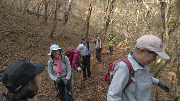 明神ケ岳から明星ケ岳の稜線