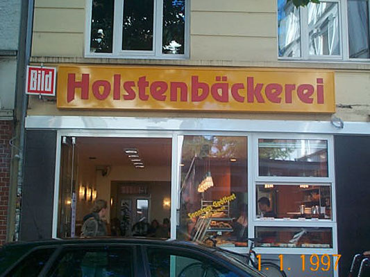 Lichtwerbung für Bäckerei in Hamburg