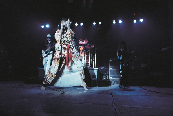 1976年2回目の来日公演 Photo:Koh Hasebe/Shinko Music